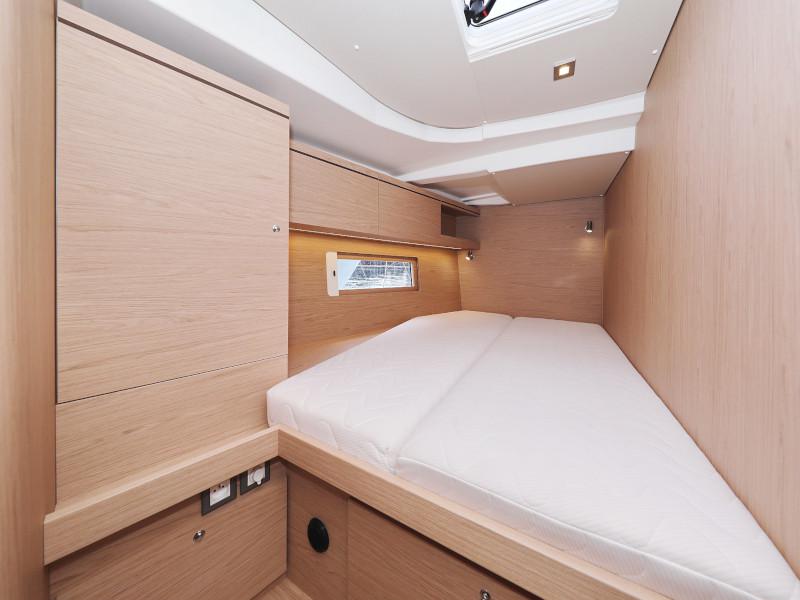 Book yachts online - sailboat - Oceanis 51.1 - ZEPHYR B  - rent