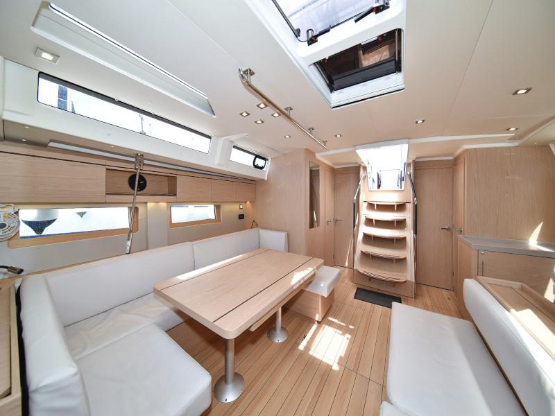 Book yachts online - sailboat - Oceanis 51.1 - ZEPHYR B  - rent