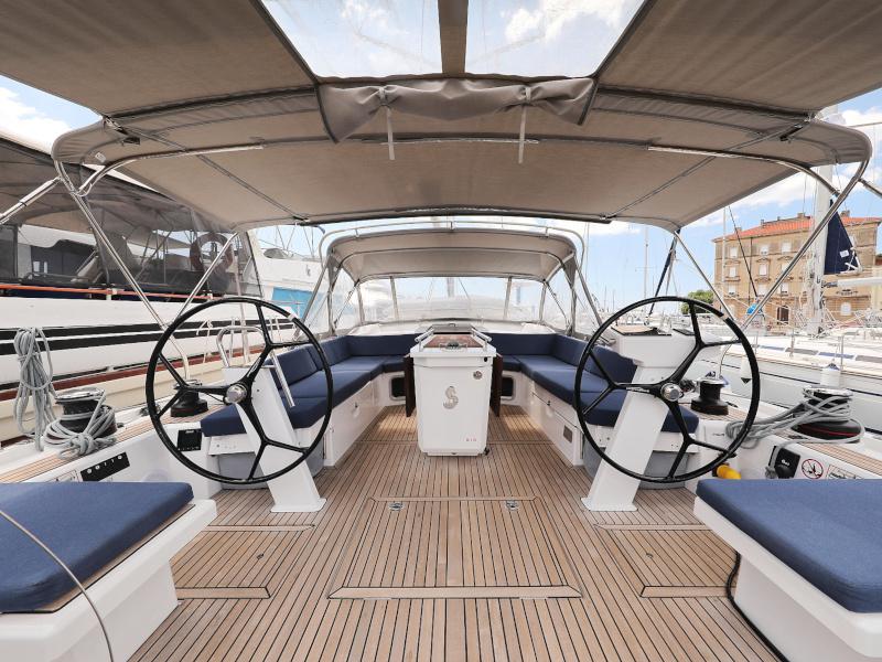 Book yachts online - sailboat - Oceanis 51.1 - ZEPHYR B  - rent