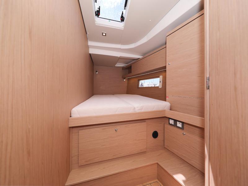 Book yachts online - sailboat - Oceanis 51.1 - ZEPHYR B  - rent