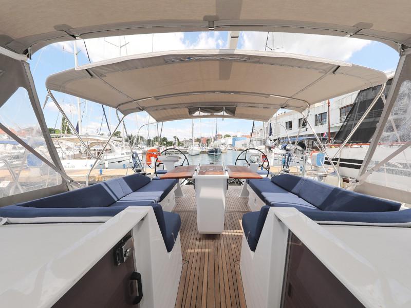 Book yachts online - sailboat - Oceanis 51.1 - ZEPHYR B  - rent