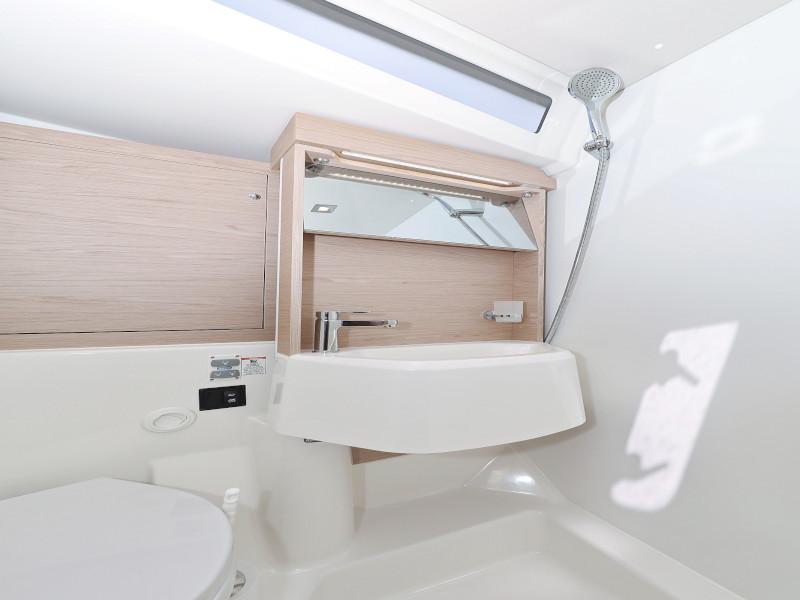 Book yachts online - sailboat - Oceanis 51.1 - ZEPHYR B  - rent