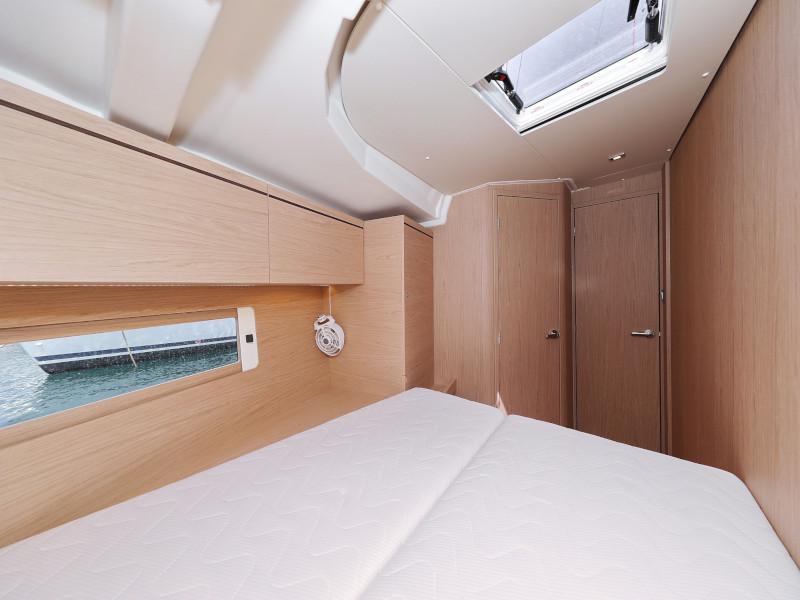 Book yachts online - sailboat - Oceanis 51.1 - ZEPHYR B  - rent