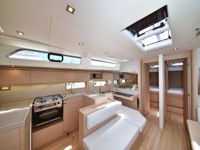 Book yachts online - sailboat - Oceanis 51.1 - ZEPHYR B  - rent