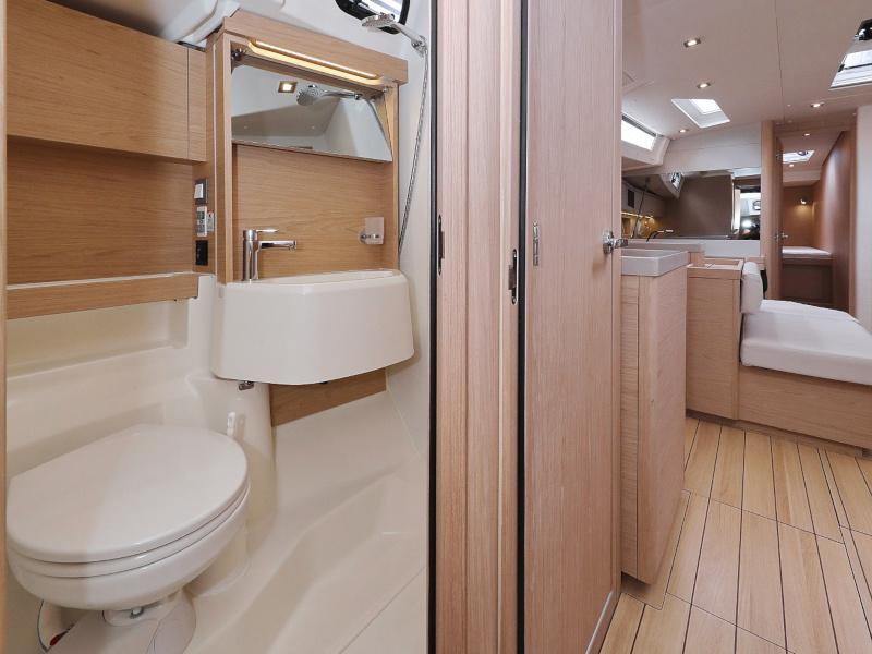 Book yachts online - sailboat - Oceanis 51.1 - ZEPHYR B  - rent