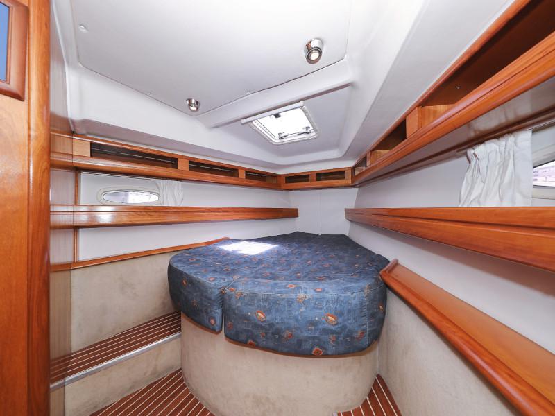 Book yachts online - sailboat - Bavaria 46 Cruiser - Espada - rent