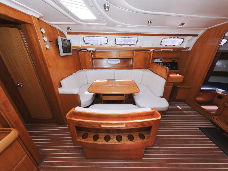 Book yachts online - sailboat - Bavaria 46 Cruiser - Espada - rent