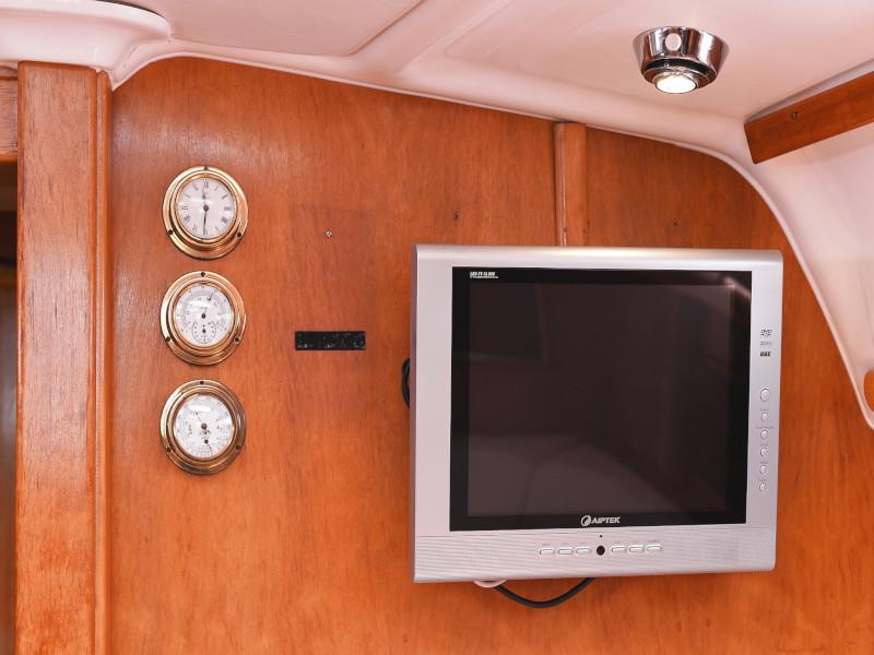 Book yachts online - sailboat - Bavaria 46 Cruiser - Espada - rent