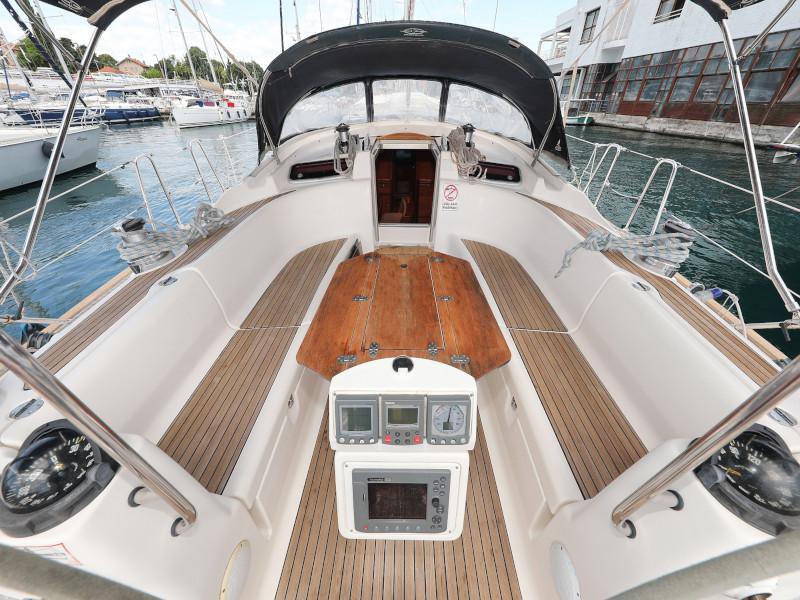 Book yachts online - sailboat - Bavaria 50 Cruiser - Fortunal - rent