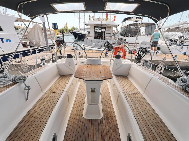 Book yachts online - sailboat - Bavaria 50 Cruiser - Fortunal - rent