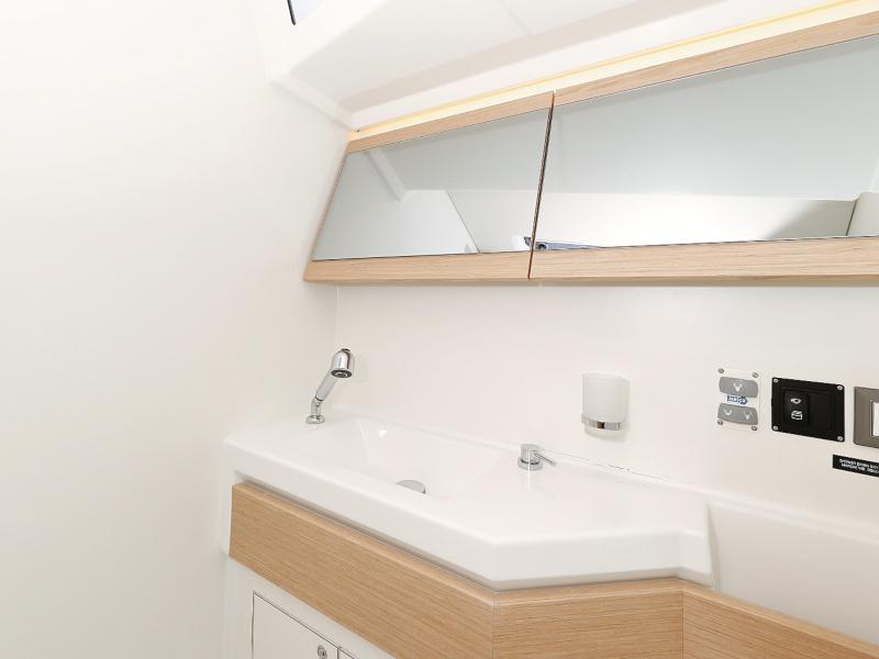 Book yachts online - sailboat - Oceanis 46.1 - MR.WHITE  - rent