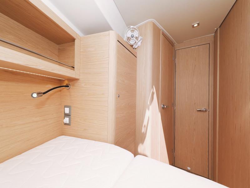 Book yachts online - sailboat - Oceanis 46.1 - MR.WHITE  - rent