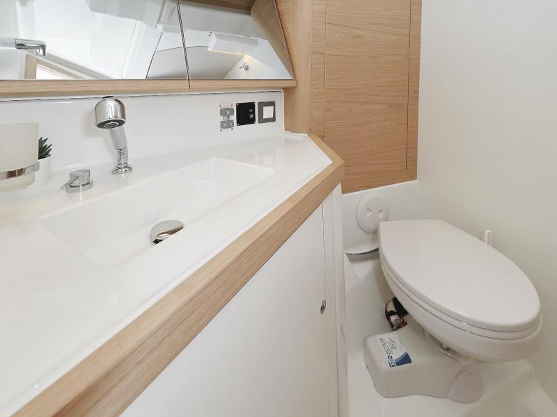 Book yachts online - sailboat - Oceanis 46.1 - MR.WHITE  - rent