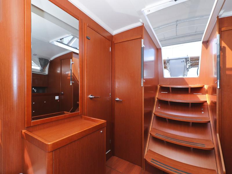 Book yachts online - sailboat - Oceanis 41.1 - SEVEN  - rent