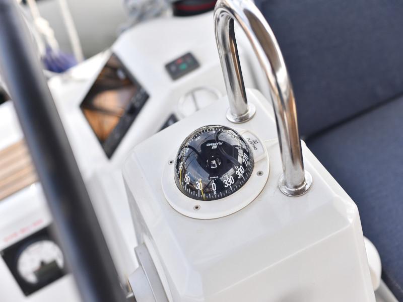 Book yachts online - sailboat - Oceanis 41.1 - SEVEN  - rent