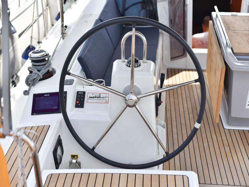 Book yachts online - sailboat - Oceanis 41.1 - SEVEN  - rent