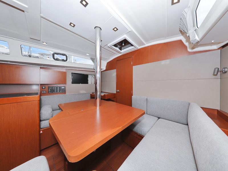 Book yachts online - sailboat - Oceanis 41.1 - SEVEN  - rent