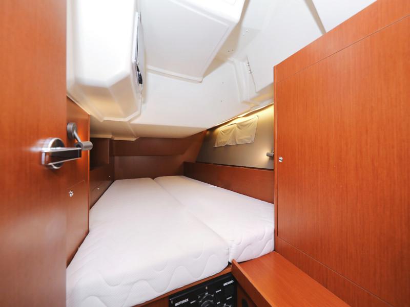 Book yachts online - sailboat - Oceanis 41.1 - SEVEN  - rent