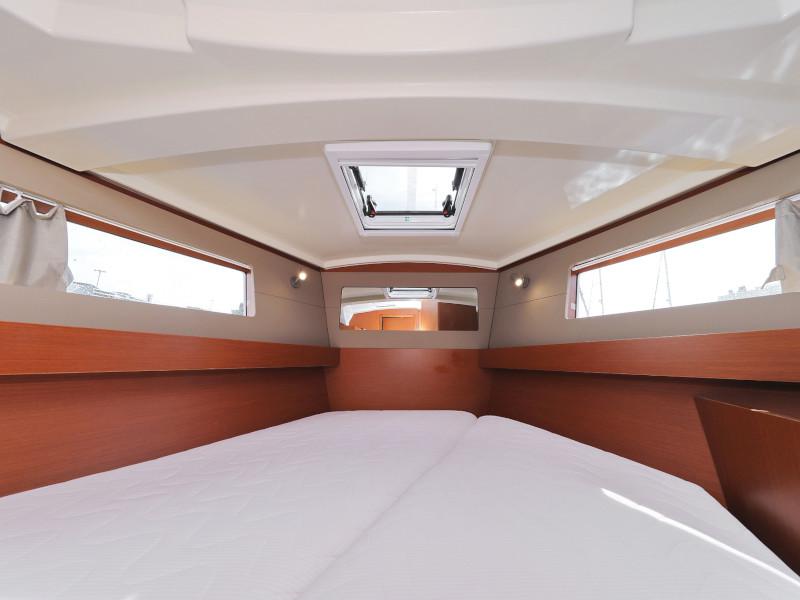 Book yachts online - sailboat - Oceanis 41.1 - SEVEN  - rent