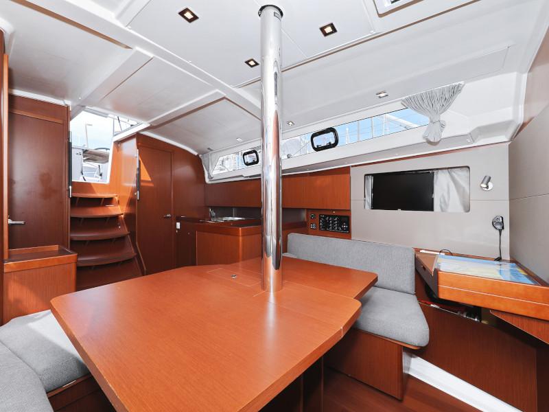 Book yachts online - sailboat - Oceanis 41.1 - SEVEN  - rent