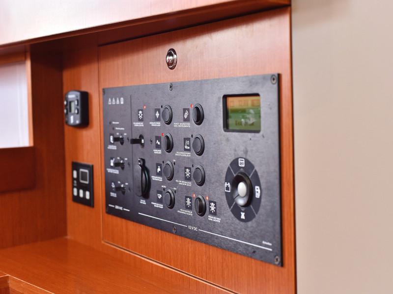 Book yachts online - sailboat - Oceanis 41.1 - SEVEN  - rent