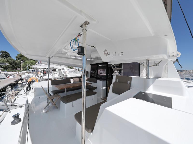 Book yachts online - catamaran - Helia 44 - Jeredam - rent