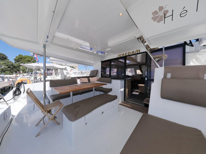 Book yachts online - catamaran - Helia 44 - Jeredam - rent