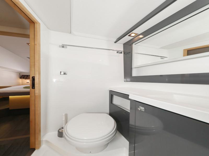 Book yachts online - catamaran - Helia 44 - Jeredam - rent