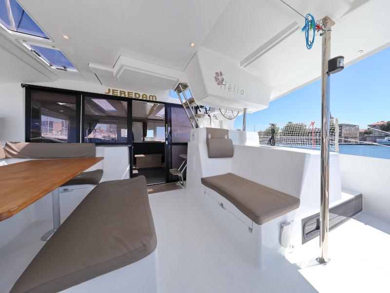 Book yachts online - catamaran - Helia 44 - Jeredam - rent