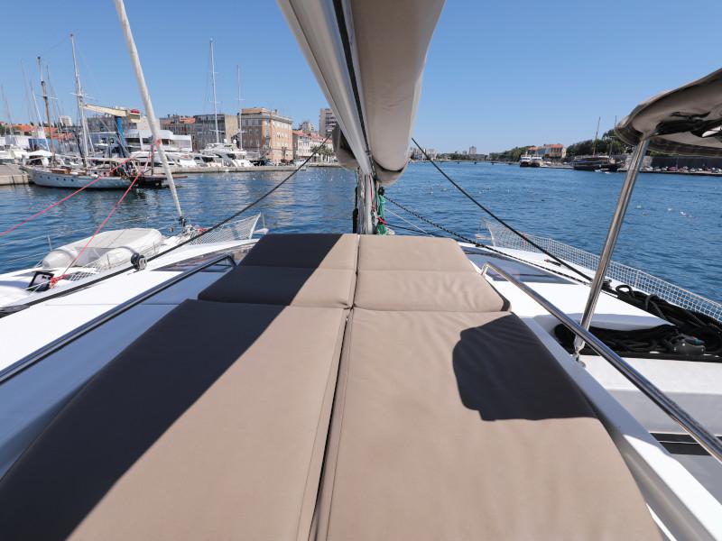 Book yachts online - catamaran - Helia 44 - Jeredam - rent