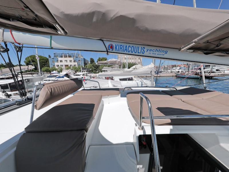 Book yachts online - catamaran - Helia 44 - Jeredam - rent