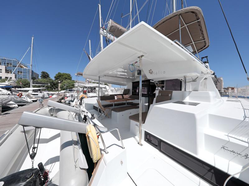 Book yachts online - catamaran - Helia 44 - Jeredam - rent