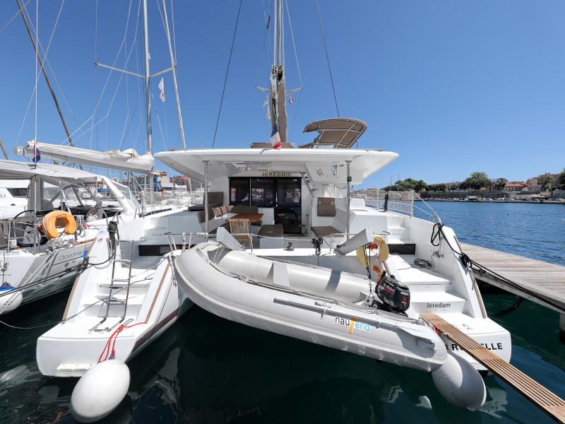 Book yachts online - catamaran - Helia 44 - Jeredam - rent
