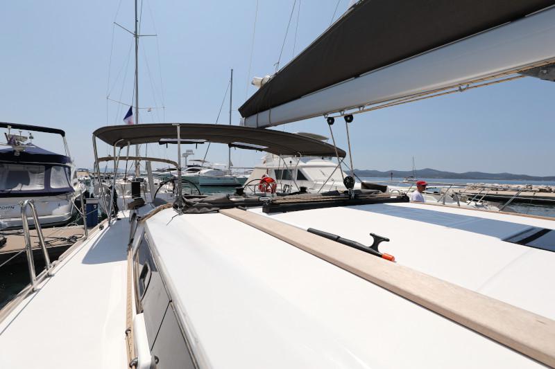 Book yachts online - sailboat - Dufour 460 - ELTHEOLE II - rent