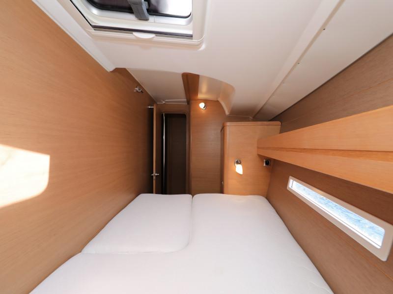 Book yachts online - sailboat - Dufour 450 GL - Tibitoo - rent