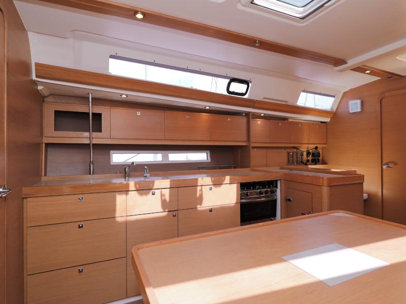 Book yachts online - sailboat - Dufour 450 GL - Tibitoo - rent