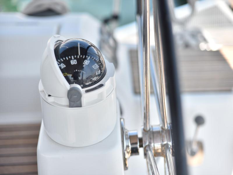 Book yachts online - sailboat - Dufour 450 GL - Tibitoo - rent