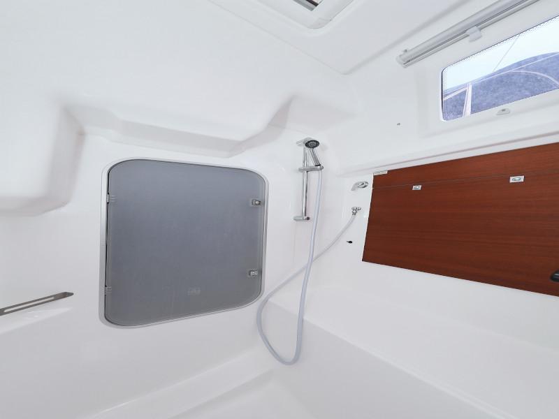 Book yachts online - sailboat - Dufour 380 - Le Pacha - rent