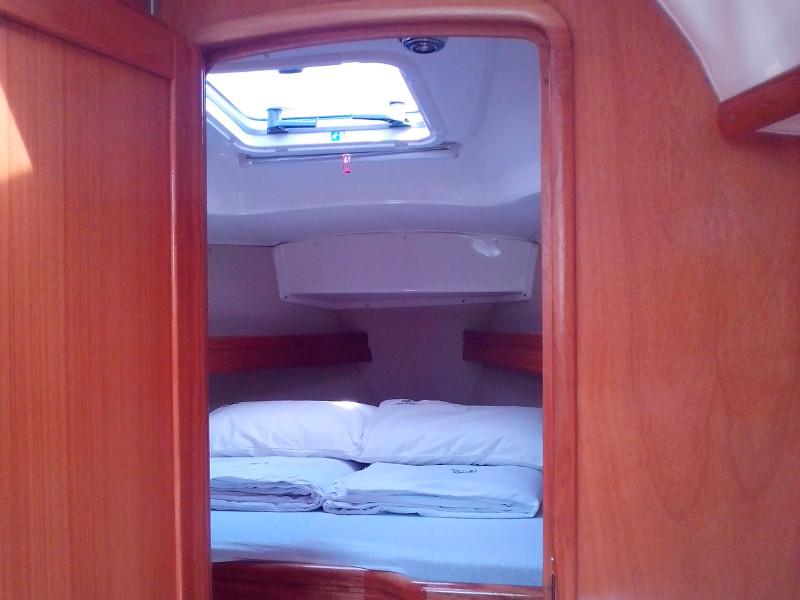 Book yachts online - sailboat - Bavaria 31 Cruiser - MATE - rent
