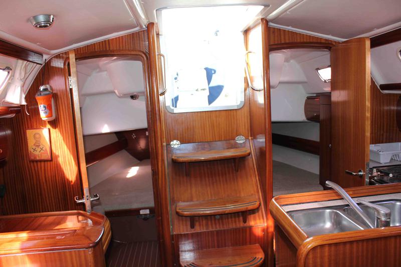 Book yachts online - sailboat - Bavaria 36 - Antiope (refit 2017) - rent