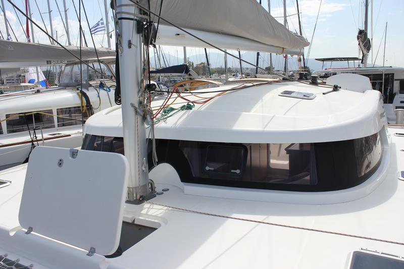 Book yachts online - catamaran - Nautitech 441 - Star Light - rent