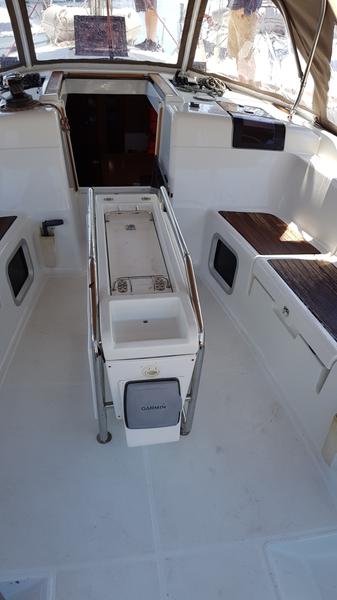 Book yachts online - sailboat - Sun Odyssey 439 - InT-SO 439 (sails 2018) - rent