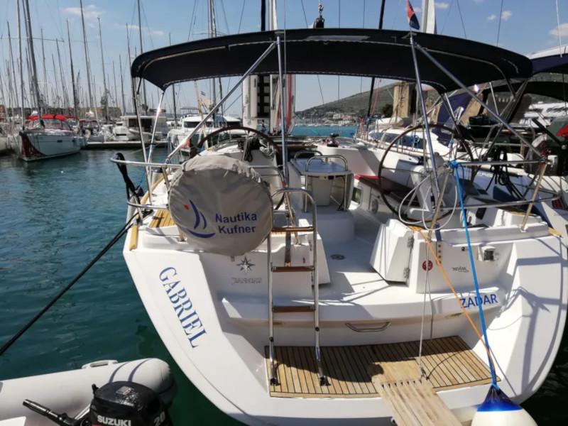 Book yachts online - sailboat - Sun Odyssey 45 - Gabriel - rent