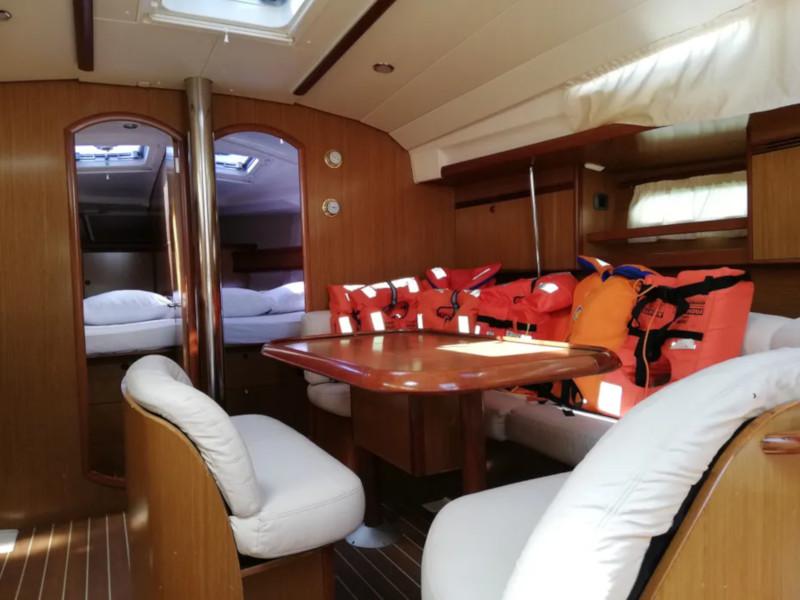 Book yachts online - sailboat - Sun Odyssey 45 - Gabriel - rent