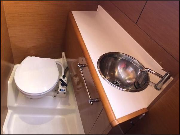 Book yachts online - sailboat - Sun Odyssey 409 - Elena - rent