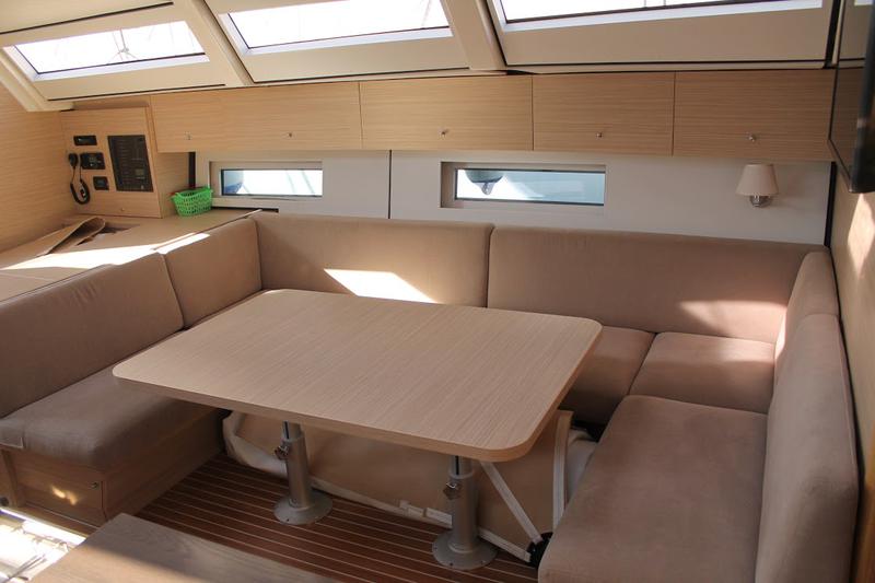 Book yachts online - sailboat - D&amp;D Kufner 54.2 - Castello - rent