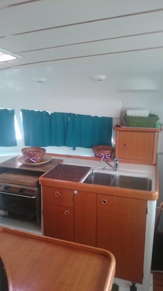 Book yachts online - catamaran - Lagoon 410 S2 - Dream - rent