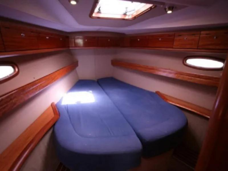 Book yachts online - sailboat - Bavaria 42 Cruiser - POŠIP - rent