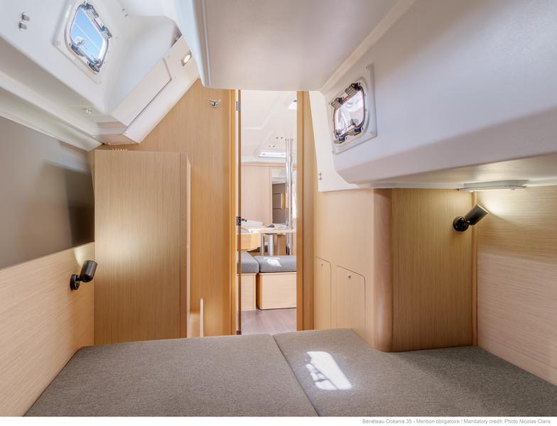 Book yachts online - sailboat - Oceanis 35 - Minta - rent