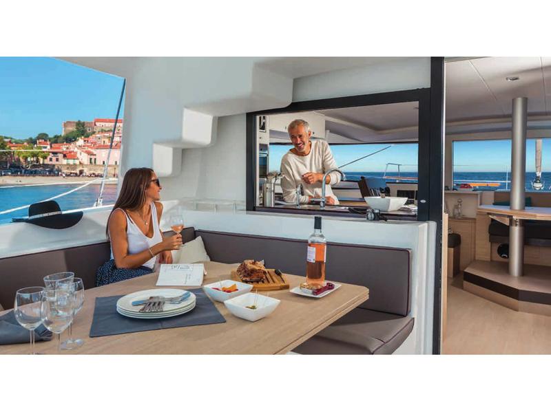 Book yachts online - catamaran - Bali 4.5 - LeAndra - rent